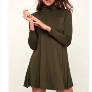 Lulu’s Olive Turtleneck Dress Size M